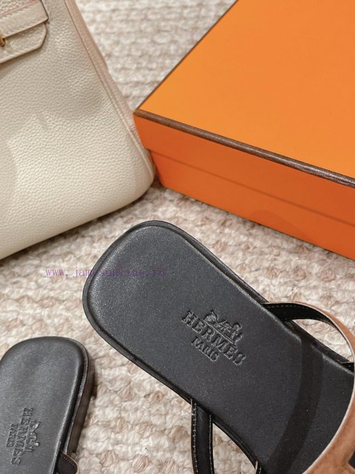 Hermes H Slippers Oran Sandals Collection - Fashionable and Versatile, Super Comfortable, Evtkhymwp9 - Image 8