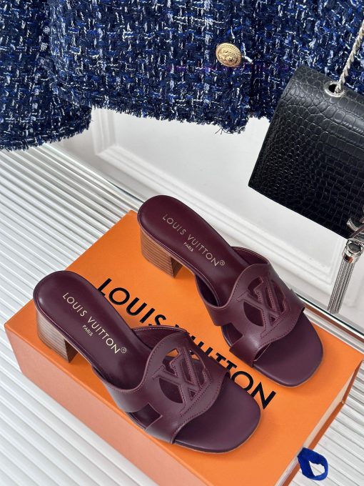 L * V donkey brand classic explosive hollow out designThick heeled slippersThe fabric is madmcmcyxw1 - Image 4
