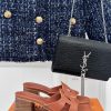 L * V donkey brand classic explosive hollow out designThick heeled slippersThe fabric is madrjm8s53s