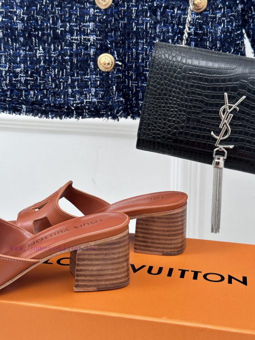 L * V donkey brand classic explosive hollow out designThick heeled slippersThe fabric is madrjm8s53s - Image 7