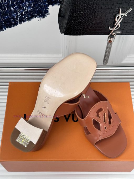 L * V donkey brand classic explosive hollow out designThick heeled slippersThe fabric is madrjm8s53s - Image 10
