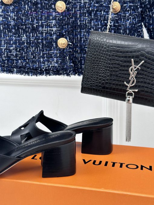 L * V donkey brand classic explosive hollow out designThick heeled slippersThe fabric is mad27k2fzr9 - Image 7