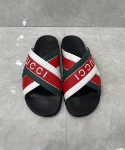 ️Gucci official website unisex woven rubber slippers sandalsThe mixed style continues to enrc78bkbog