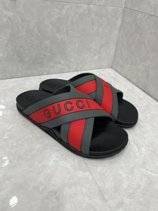 ️Gucci official website unisex woven rubber slippers sandalsThe mixed style continues to enrw00os0mv - Image 3