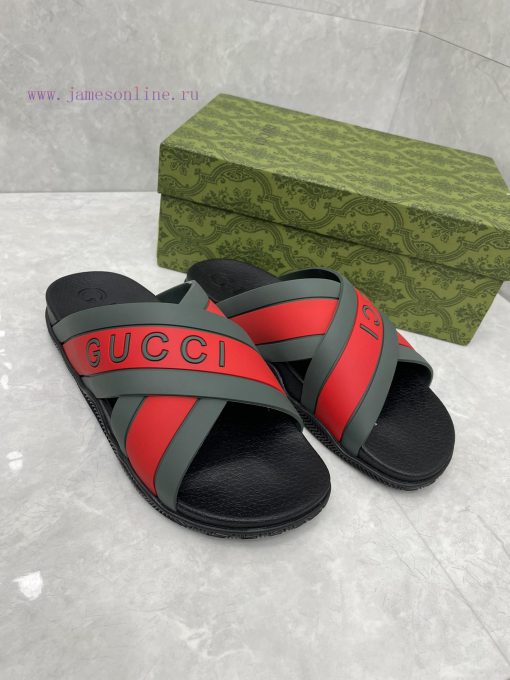 ️Gucci official website unisex woven rubber slippers sandalsThe mixed style continues to enrw00os0mv - Image 7
