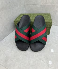 ️Gucci official website unisex woven rubber slippers sandalsThe mixed style continues to enr01164cgq