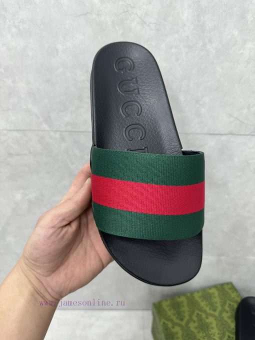 ️Gucci official website unisex woven rubber slippers sandalsThe mixed style continues to enrc6wuuzcp - Image 9