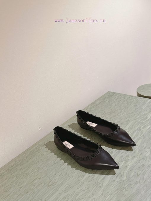 Flat bottomed | ² ⁰ ² 4 𝐬𝐬 🤍🤎 Is your shoe cabinet missing a pair from the Four Seasons Versnjjtmvur - Image 8