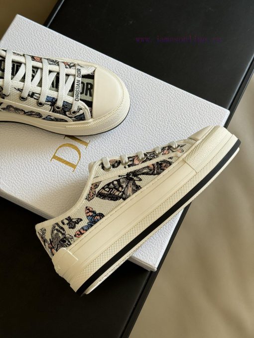 Insert 24 new colors in three colorsDior 24 Early Spring Red soled Embroidered SneakersThe t8jmdhdzb - Image 7