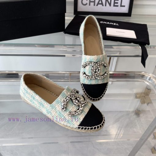 Chanel's new diamond fisherman shoes are crafted with top-notch craftsmanship, featuring purn2drpdg9 - Image 8
