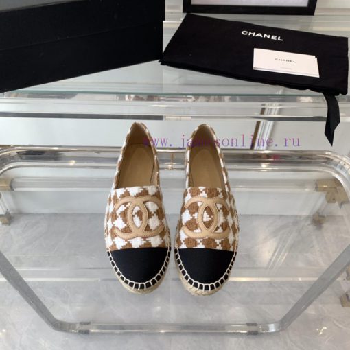 Chanel's new fisherman shoes are made with top-notch craftsmanship, with pure handmade stitce09wkqa4
