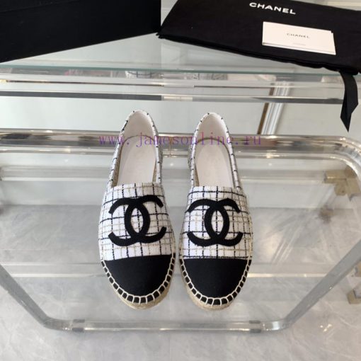 Chanel's new fisherman shoes are made with top-notch craftsmanship, with pure handmade stitca1ujg7t2 - Image 2