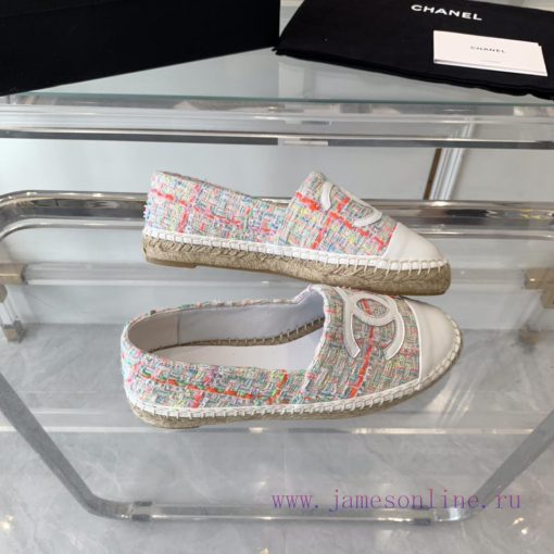 Chanel's new fisherman shoes are made with top-notch craftsmanship, with pure handmade stitcrq4nmxmb - Image 9