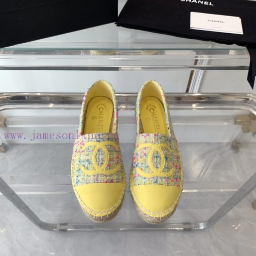 Chanel's new fisherman shoes are made with top-notch craftsmanship, with pure handmade stitcldv8az28 - Image 2