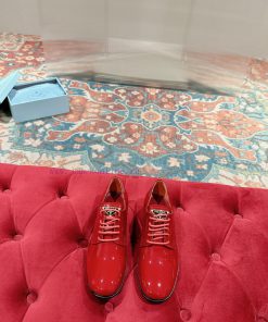 ️  PRADA makes a hot debut with top-notch photos, original remastered version, super regular3zg79nzn