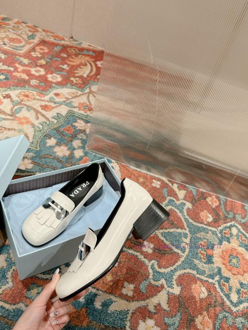 ️  PRADA makes a hot debut with top-notch photos, original remastered version, super regular38alijy8 - Image 7