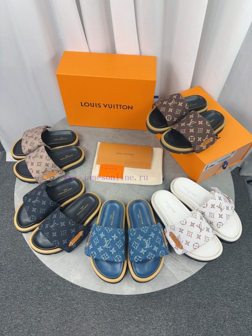 LV Lv brand L Home 2023 popular embossed logo embossed cool slippers. This Pool Pillow Comfosbnxf2gw
