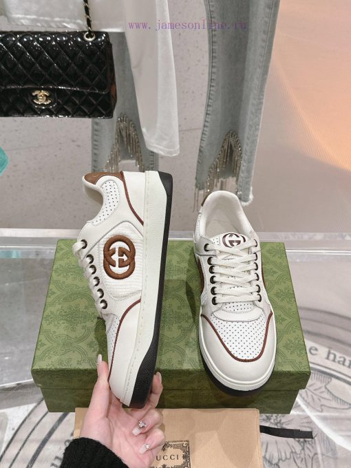 . 𝐆𝐔𝐂𝐂 * 24SS latest sports couple shoes retro distressed white shoes, original development imyl976z - Image 6