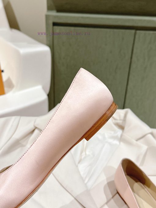 Louis Vuitton | ² ⁰ ² 4 𝐬𝐬 🤍🤎 𝐋𝐨𝐮𝐢𝐬𝐕𝐮𝐢𝐭𝐭𝐨𝐧 LV Cruise Women's Shoes Early Spring New Beautifuoralqujk - Image 7