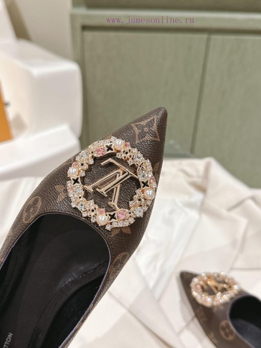 Louis Vuitton | ² ⁰ ² 4 𝐬𝐬 🤍🤎 𝐋𝐨𝐮𝐢𝐬𝐕𝐮𝐢𝐭𝐭𝐨𝐧 LV Cruise Women's Shoes Early Spring New Beautifullinf5qy - Image 6