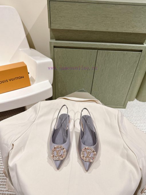 Louis Vuitton | ² ⁰ ² 4 𝐬𝐬 🤍🤎 𝐋𝐨𝐮𝐢𝐬𝐕𝐮𝐢𝐭𝐭𝐨𝐧 LV Cruise Women's Shoes Early Spring New Beautifucl1msosu - Image 2
