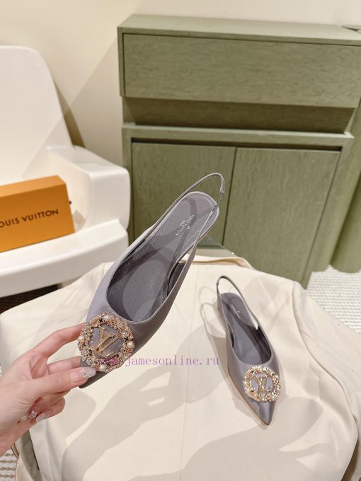 Louis Vuitton | ² ⁰ ² 4 𝐬𝐬 🤍🤎 𝐋𝐨𝐮𝐢𝐬𝐕𝐮𝐢𝐭𝐭𝐨𝐧 LV Cruise Women's Shoes Early Spring New Beautifucl1msosu - Image 3