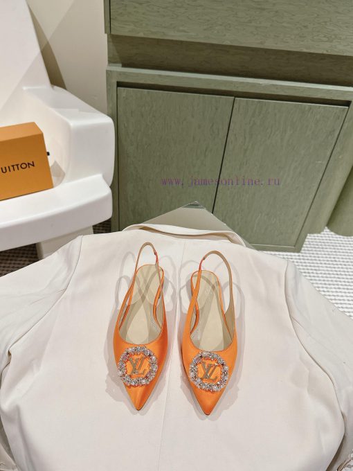 Louis Vuitton | ² ⁰ ² 4 𝐬𝐬 🤍🤎 𝐋𝐨𝐮𝐢𝐬𝐕𝐮𝐢𝐭𝐭𝐨𝐧 LV Cruise Women's Shoes Early Spring New Beautifudo32y81j