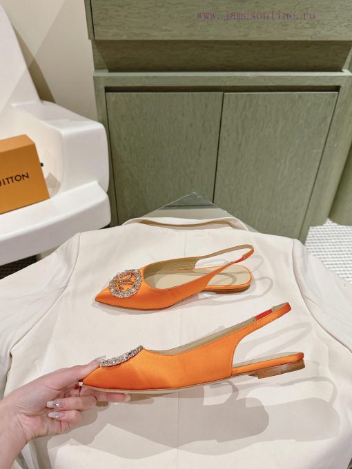 Louis Vuitton | ² ⁰ ² 4 𝐬𝐬 🤍🤎 𝐋𝐨𝐮𝐢𝐬𝐕𝐮𝐢𝐭𝐭𝐨𝐧 LV Cruise Women's Shoes Early Spring New Beautifudo32y81j - Image 3