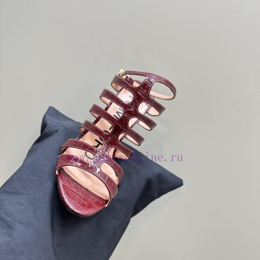 The mostIns hot series, Tomford metal texture decoration with empty high heels2024 Milan Faslnou4fya - Image 9