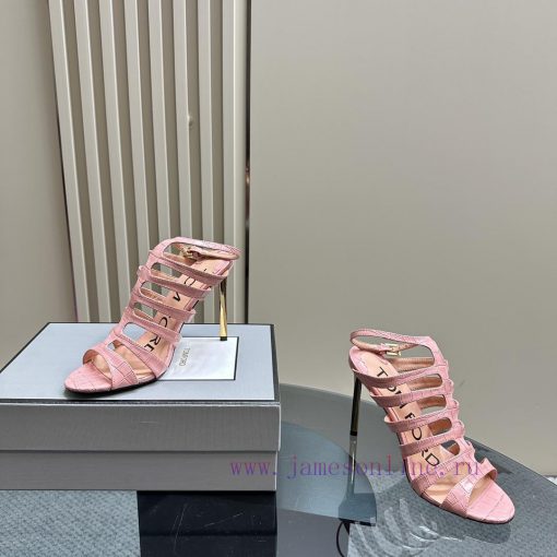 The mostIns hot series, Tomford metal texture decoration with empty high heels2024 Milan Fashqdrh8fw - Image 4
