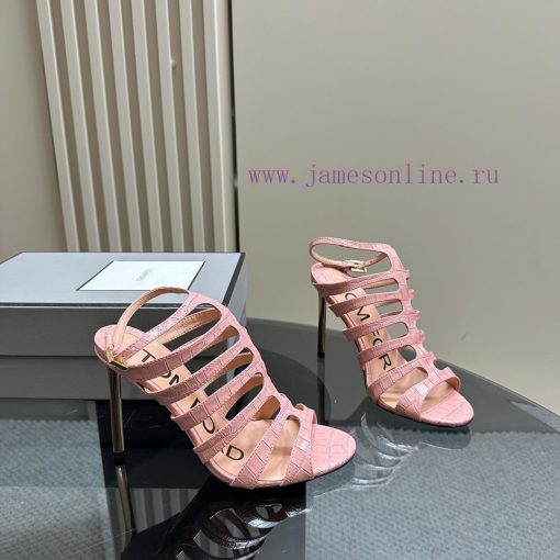 The mostIns hot series, Tomford metal texture decoration with empty high heels2024 Milan Fashqdrh8fw - Image 6