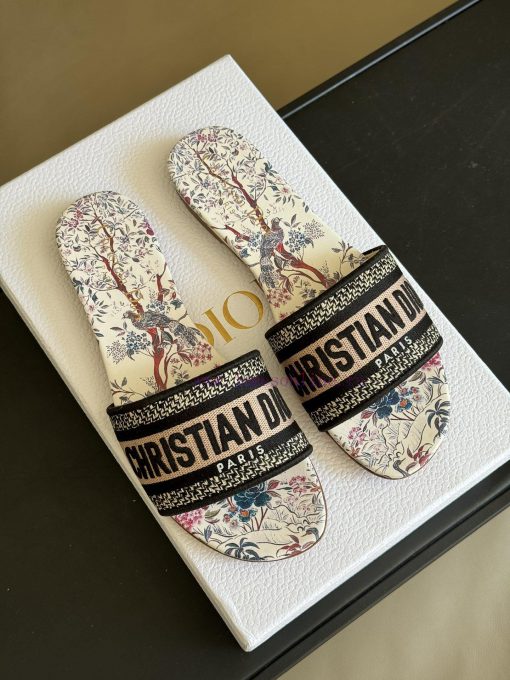 Dior ss24 new arrival～CD Home Classic Embroidered Slippers 24 New ColorsExquisite three-dimebjw40ium - Image 3