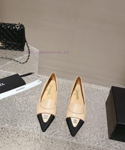 Spot sale𝐂𝐡 * 𝐧𝐞𝐥 23 Top selling productAuthentic gradeColor: Black/White/ApricotImported mi8otc17wl