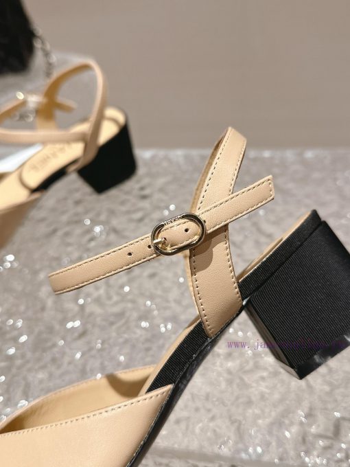 Spot sale𝐂𝐡 * 𝐧𝐞𝐥 23 Top selling productAuthentic gradeColor: Black/White/ApricotImported mi50jsfg7z - Image 7