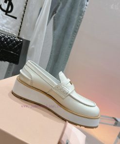 𝐌𝐢𝐮𝐌𝐢𝐮 Top qualityNew Product Launch | Retro Coin Driving Shoes Le Fu ShoesThis gold coin caknwqsgp0