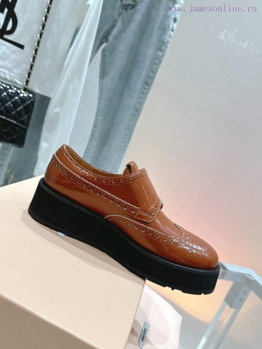 𝐌𝐢𝐮𝐌𝐢𝐮 Miu Miu's new thick soled Block leather shoesSelected imported polished cowhide matervwmjkvak