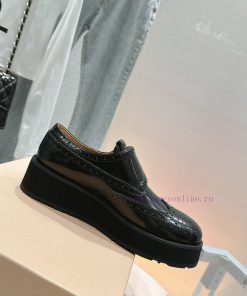 𝐌𝐢𝐮𝐌𝐢𝐮 Miu Miu's new thick soled Block leather shoesSelected imported polished cowhide maternrmh9ji0