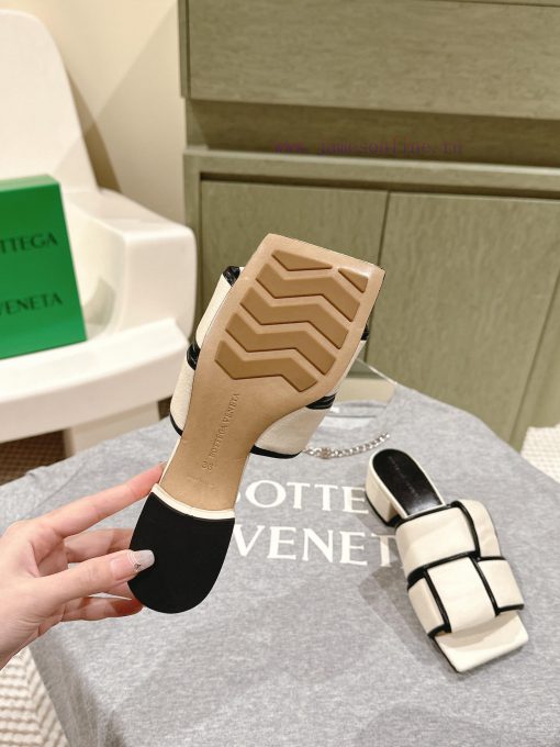 Couple style men's size 20| ²⁰²4 𝐬𝐬  🤍🤎BVPATCH slippers, windmill blocks, and slippersThe hitaj21ahr - Image 7