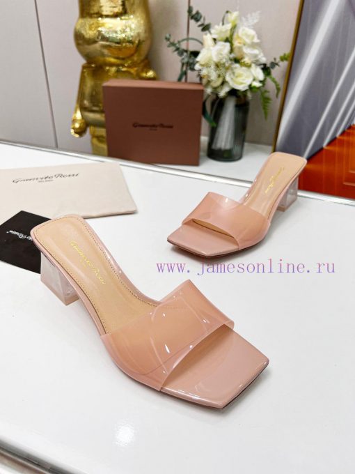 𝙂𝙞𝙖𝙣𝙫𝙞𝙩𝙤 𝙧𝙤𝙨𝙨𝙞Gian VitorossiGianvito rossi                         The brand's iconic contraqspw2v7i - Image 4