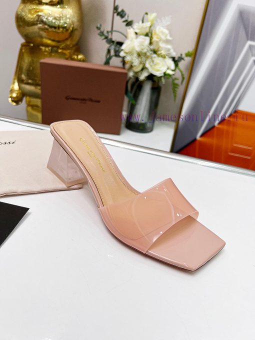 𝙂𝙞𝙖𝙣𝙫𝙞𝙩𝙤 𝙧𝙤𝙨𝙨𝙞Gian VitorossiGianvito rossi                         The brand's iconic contraqspw2v7i - Image 10