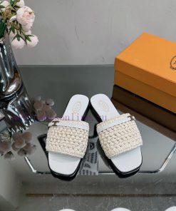 TOD * woven grass vine one word slippers——————————This cool mop is handmade with grass and rpfuxgxaq