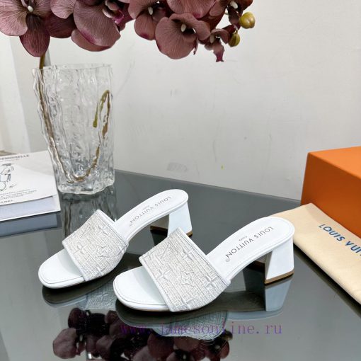 2024 early spring new LV donkey brand Louis Vuitton classic LV woven flower thick heel/flat mcaptwsr - Image 7
