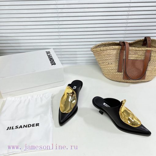 Jil Sander's new spring and summer cat heel pointed single shoes have a strong sense of luxuwfjickrw - Image 3