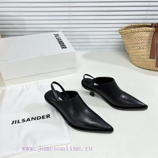 Jil Sander's Spring/Summer New Cat Heel Pointed Single Shoes with Baotou Slippers exude a seknddebag