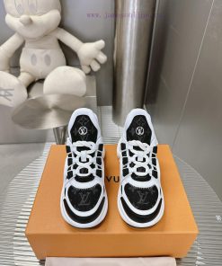 The top-level version has been upgraded with a new hanging and exploding model. The comfort kkiozd0p