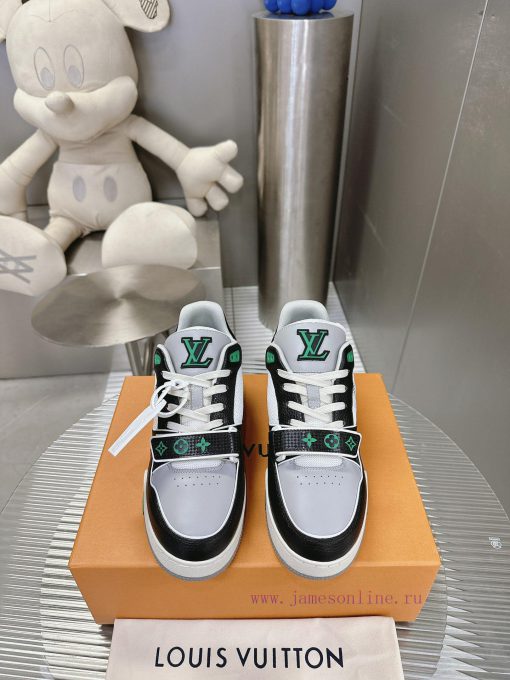 Men's limited edition low top sports shoes with custom-made cowhide outsole and TPU mold cosdc6au3vs