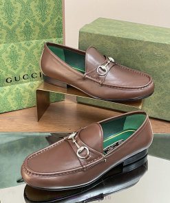 Men's G UCCI Men's 1953 Series Horseneck Buckle New Latest Le Fu ShoesIn 2024, the official bq8584x3