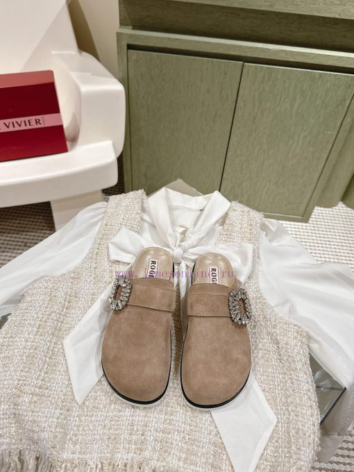 | ²⁰²4 𝐬𝐬  🤍🤎𝐑𝐨𝐠𝐞𝐫𝐕𝐢𝐯𝐢𝐞𝐫 Roger Vivian's latest Boken slippers, lazy head slippers are the mab9e7yfb - Image 2