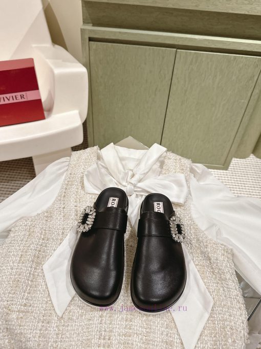 | ²⁰²4 𝐬𝐬  🤍🤎𝐑𝐨𝐠𝐞𝐫𝐕𝐢𝐯𝐢𝐞𝐫 Roger Vivian's latest Boken slippers, lazy head slippers are the md1o1wbt3