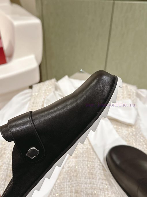| ²⁰²4 𝐬𝐬  🤍🤎𝐑𝐨𝐠𝐞𝐫𝐕𝐢𝐯𝐢𝐞𝐫 Roger Vivian's latest Boken slippers, lazy head slippers are the md1o1wbt3 - Image 5